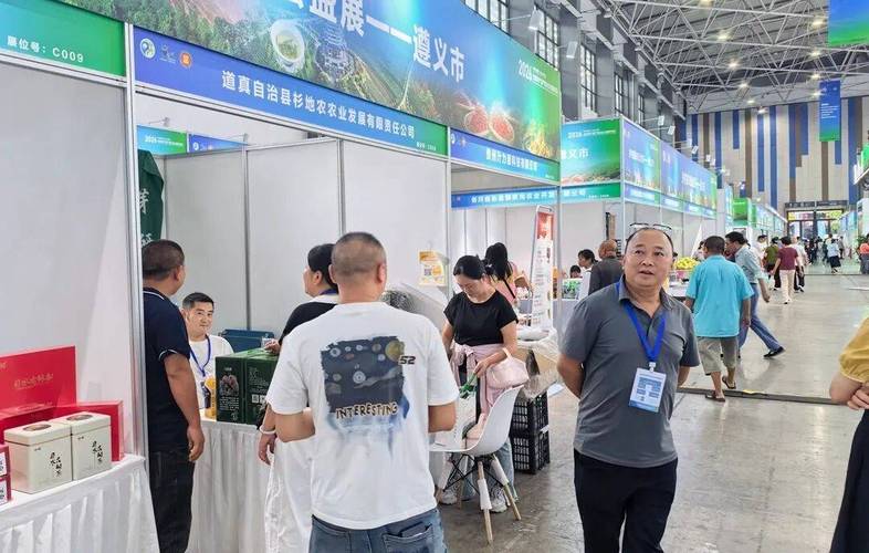 经营范围涵盖食用农产品初加工与批发,马桑菌种植,初级农产品收购
